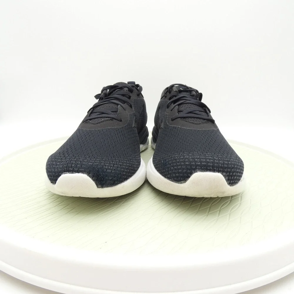 Mizuno Wave Revolt Mens 11.5 Running Shoes Black Grey  display picture 2